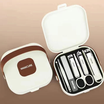 Splash-Proof Portable 7-PCS Nail Clipper Manicure Set